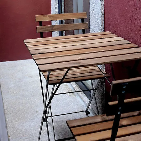 Charm By Yoursporto Vendégház