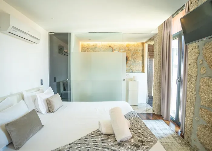 招待所 Charm By Yoursporto 4*