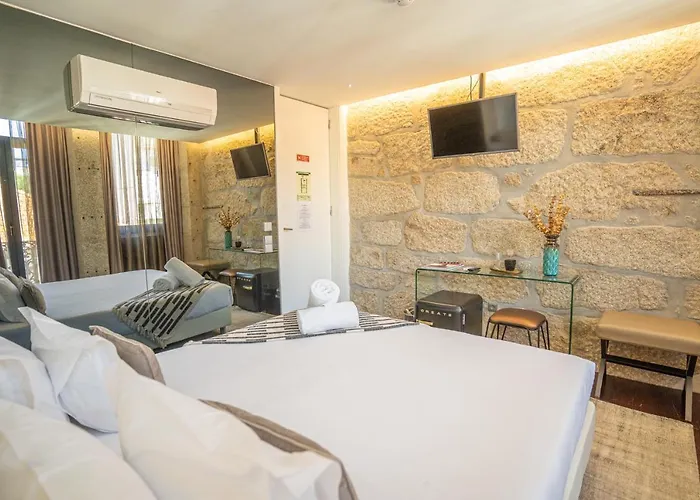 Гостевой дом Charm By Yoursporto Вила-Нова-ди-Гая